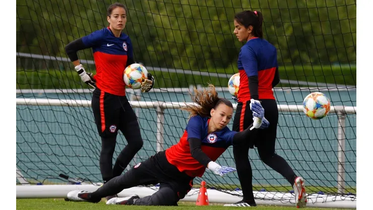 Campos se pierde la Libertadores y la U Fem pone sus ojos en Torrero