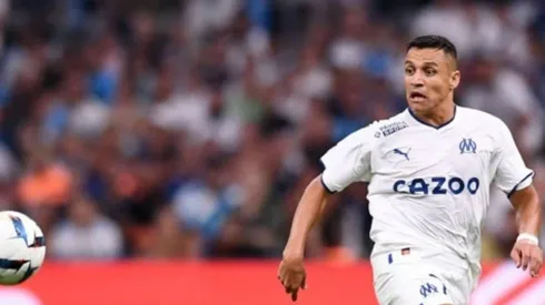 Alexis Sánchez debutó en las redes convirtiendo dos goles para el Marsella.