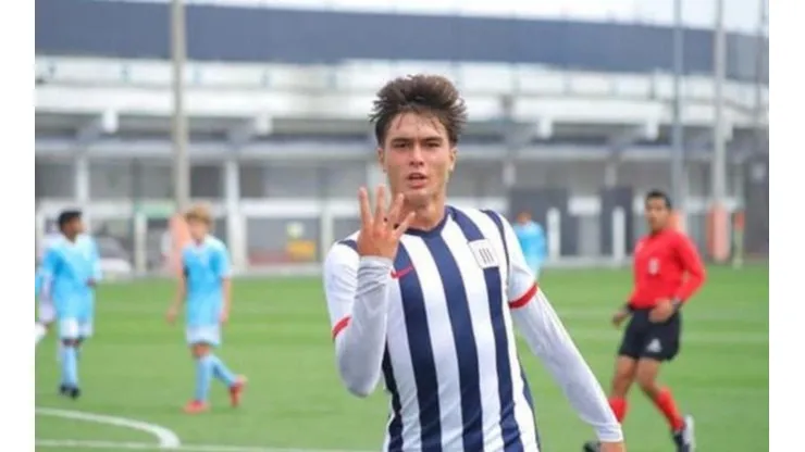 Goicoechea es seguido de cerca por el Borussia Dortmund