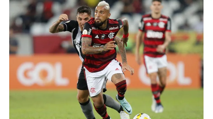 Arturo Vidal suma bonos para ser titular en el Flamengo para Copa Libertadores