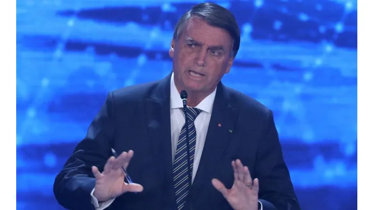 Bolsonaro acusa a Presidente Boric participar en la quema del Metro