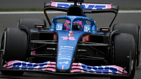 Las penalización a Verstappen y Leclerc dejaron a un tridente hispanohablante en los primeros lugares de la grilla.