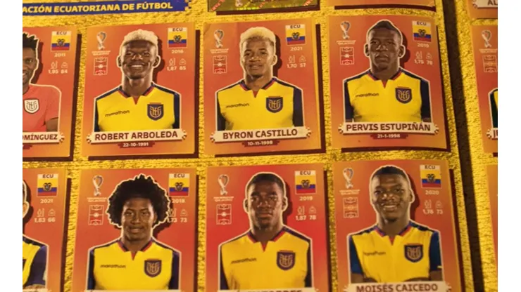 La lámina de Byron Castillo aparece en los avisos publiciatrios del álbum oficial de Qatar 2022, que edita Panini