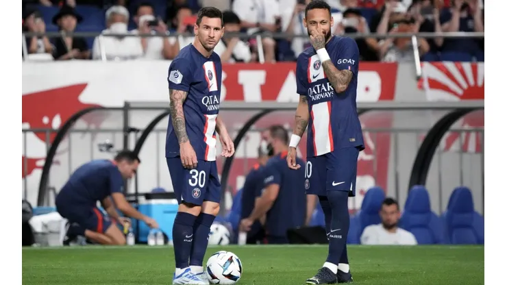 Neymar y Lionel Messi recibieron una llamativa solicitud por Instagram.