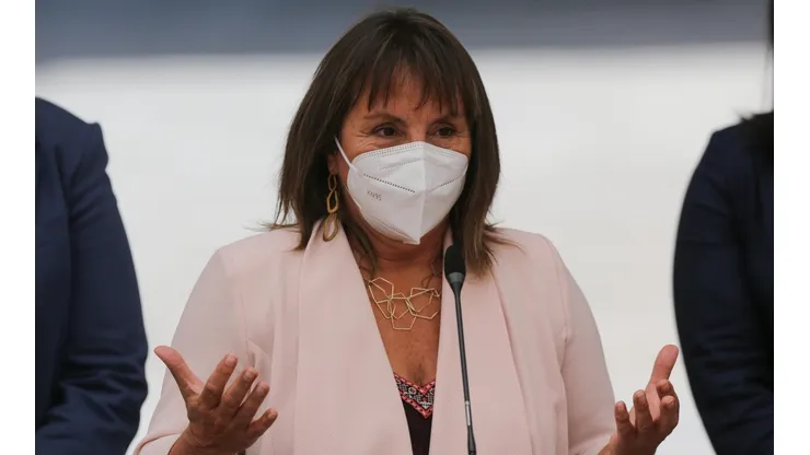 Ministra Vega renuncia luego de conocerse 'Telefonazo' a Llaitul