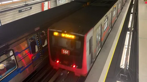 ¿A qué hora cierra el Metro de Santiago este jueves 25 de agosto?