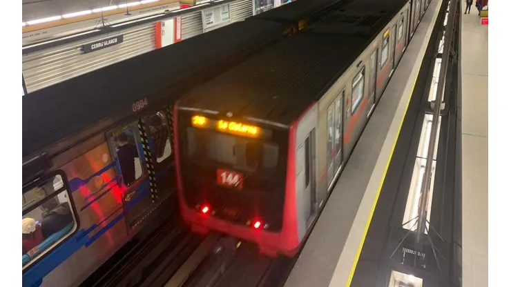¿A qué hora cierra el Metro de Santiago este jueves 25 de agosto?