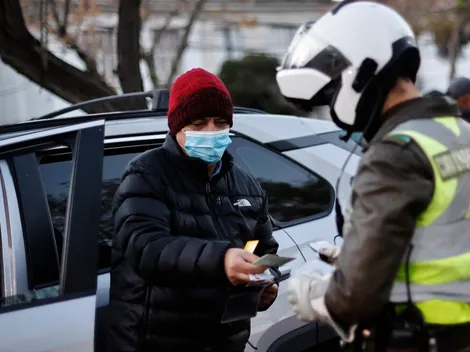 ¿Qué automóviles no podrán circular en Santiago este viernes 26 de agosto?