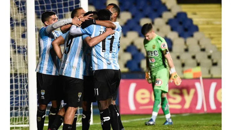 Magallanes llegó a su tercera derrota consecutiva, pero sigue como único líder