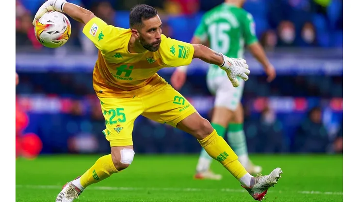 Bravo recibió su primera citación de la temporada y espera por novedades para poder jugar