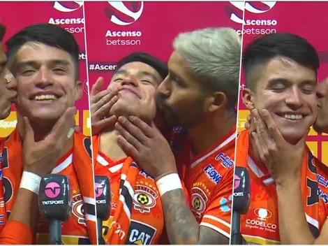 Plantel de Cobreloa le cae a besos al héroe ante Melipilla