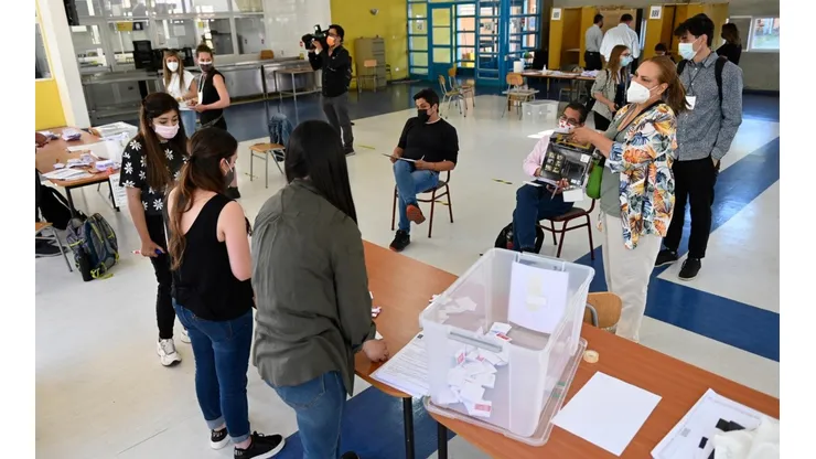 ¿Cómo puedo ser Apoderado de Mesa durante el Plebiscito y cuáles son los requisitos?