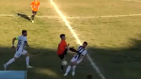El encuentro entre Saladero y Sud América en la Liga Salteña de Uruguay terminó con un jugador gravemente herido tras una feroz patada en el pecho.