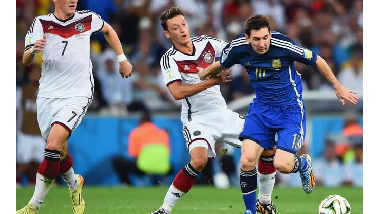 Lionel Messi ya cuenta con una final de Mundial, la cual perdió ante Argentina.