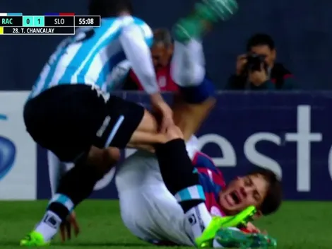 Racing de los chilenos cae con un expulsado por bestial patadón