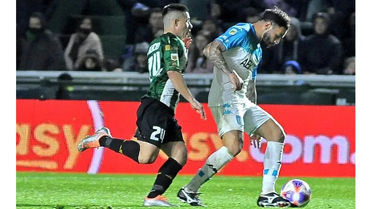 Mena y Arias fueron titulares en la victoria ante Banfield por 2 a 0