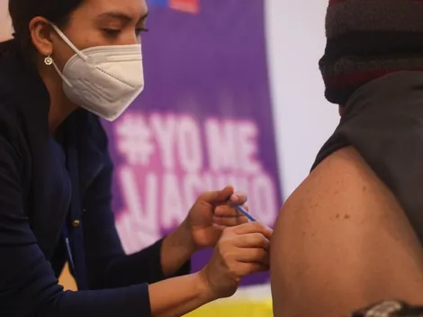 ¿Quiénes deben de vacunarse la semana del 22 al 28 de agosto contra el Covid-19?