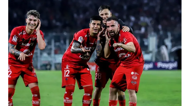 Cisterna, Rubio, Rivera y Cordero celebran a lo DJ