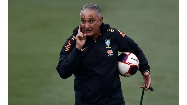 Tite le respondió, algo tarde, a Mbappé