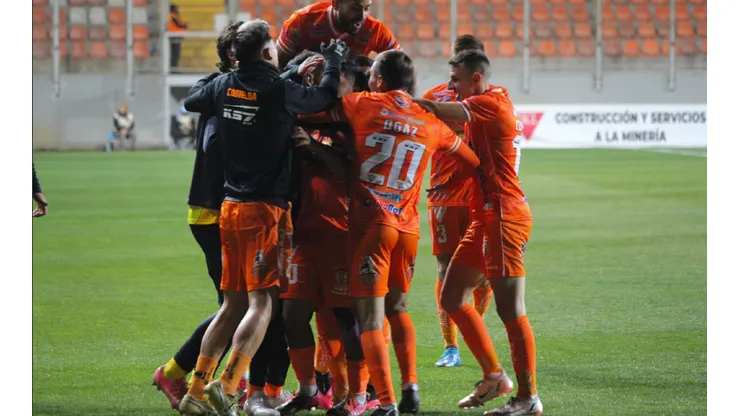 Cobreloa venció a Santiago Morning y pasó de ronda en la Copa Chile. (Agencia Uno).