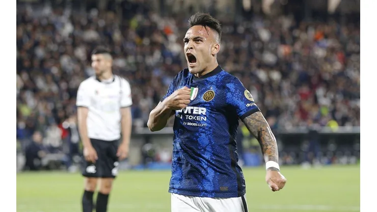Lautaro marcó el segundo gol en el último cruce entre ambos en abril pasado