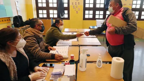 ¿Cuánto pagan por ser vocal de mesa y cómo puedo ser voluntario?