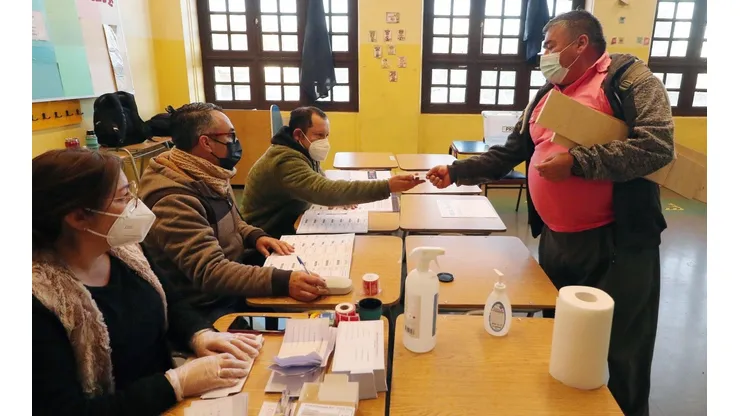 ¿Cuánto pagan por ser vocal de mesa y cómo puedo ser voluntario?