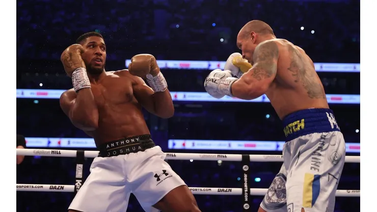 Usyk se coronó ante Joshua en los pesos pesados por decisión unánime en septiembre