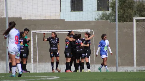 La cancha que recibió el partido del sábado entre Morning y Antofagasta.