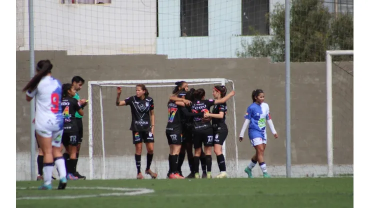 La cancha que recibió el partido del sábado entre Morning y Antofagasta.