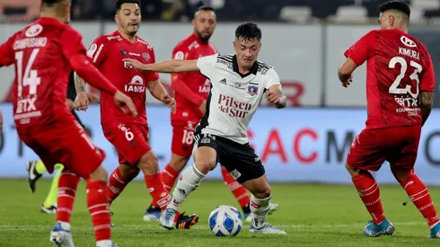 Colo Colo va con cambios ante Ñublense