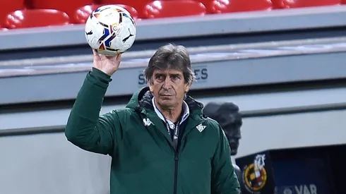 El Ingeniero suma elogios en España por su gran presente dirigiendo al Betis.