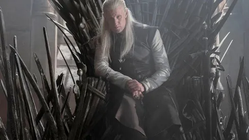 Matt Smith en el Trono de Hierro como Daemon Targaryen, para House of the Dragon.