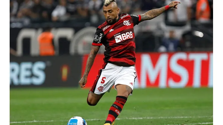 Arturo Vidal y el Fla buscarán el paso a semifinales de la Copa Brasil.