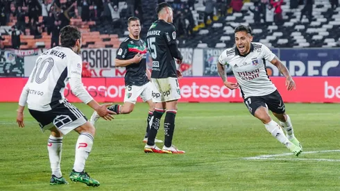 Colo Colo venció a Palestino en la agonía en el Monumental.