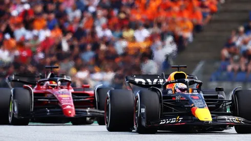 Max Verstappen y Charles Leclerc lideran la clasificación de pilotos.