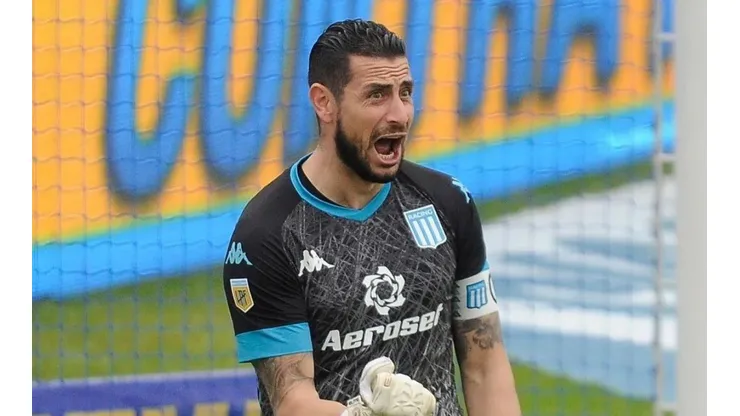 Gabriel Arias volvió a jugar en Racing luego de ocho meses y sobre el final fue figura