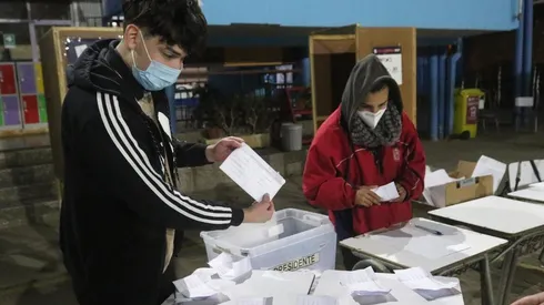 ¿Qué pasa si no me presento cómo vocal de mesa en el Plebiscito de Salida?