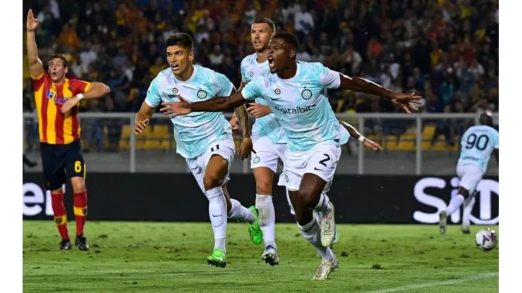 Lukaku inició el triunfo temprano, y cuando todo parecía apuntar que sería un empate Dumfries marcó un gol al último minuto..