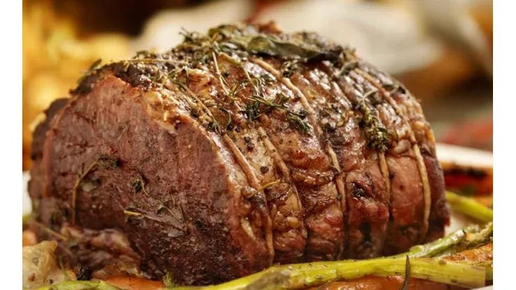 ¿Cuál es la mejor carne para hacer mechada y cómo se prepara?