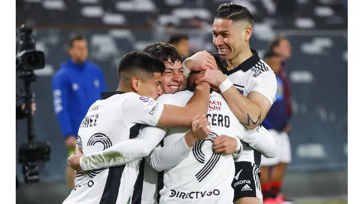Colo Colo mantiene un largo invicto en el torneo nacional