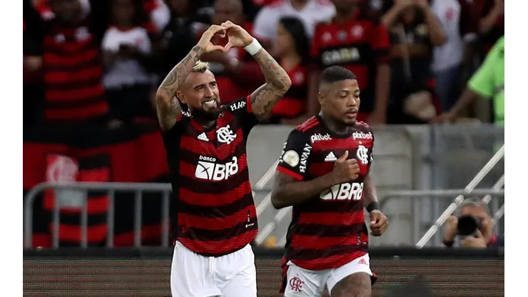 Arturo Vidal vive un dulce momento con el Fla.