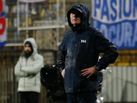 Holan: "No hay que descuidarse en lo defensivo"