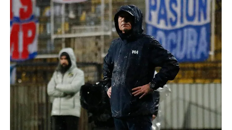 Holan advirtió a la UC: "No hay que descuidarse en lo defensivo"