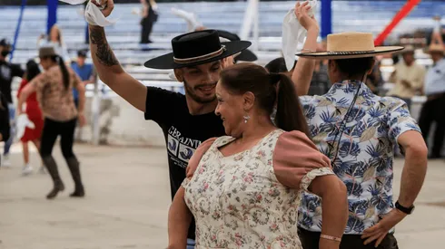 Diputados aprueban feriado del 16 de septiembre