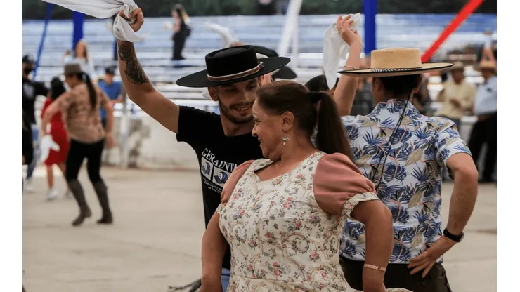 Diputados aprueban feriado del 16 de septiembre