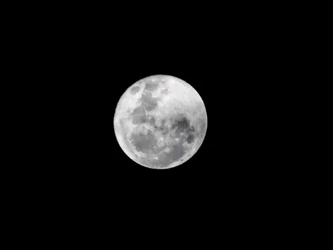 ¿Qué día es la luna llena en agosto?