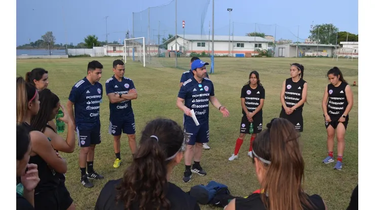 Alex Castro ve tranquila a la Roja fem sub 17 de cara al mundial