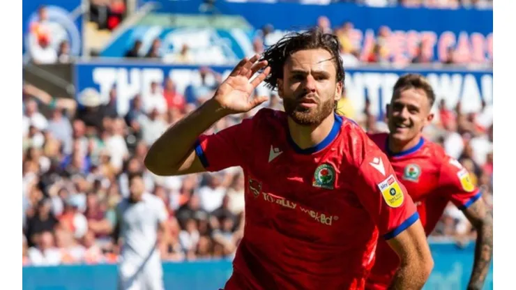 Ben se estrenó en las redes en el partido anterior de Championship