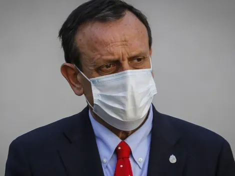 FEUC entra en conflicto con rectoría de la UC porque no autoriza propaganda del Plebiscito de Salida